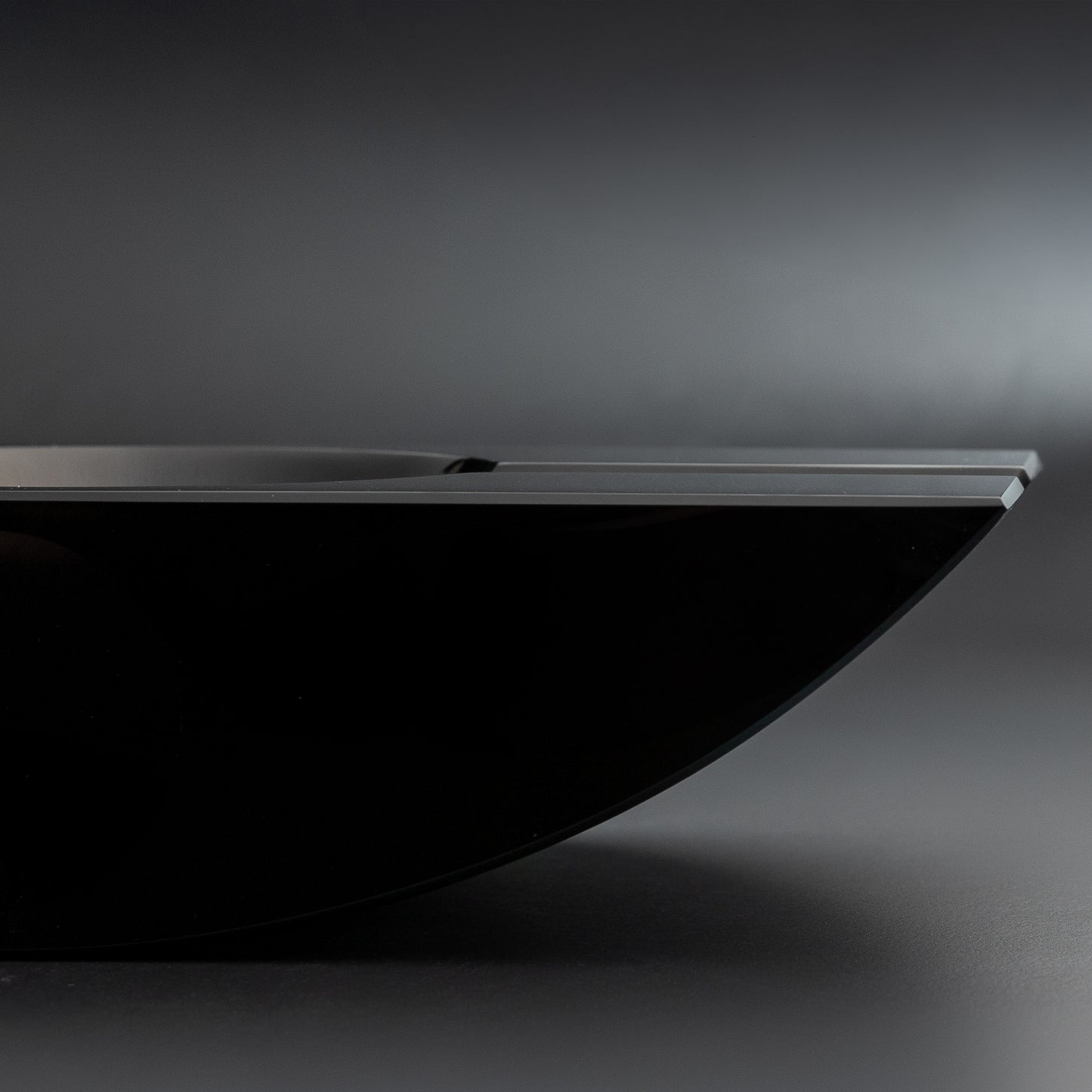 Ashtray by Vanakat : Swing